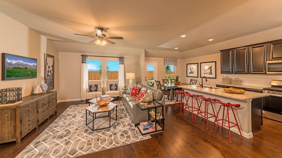 Representative furnished interior of a home built from the Allegheny by Beazer Homes in Wildcat Ranch, Crandall (Image 6).