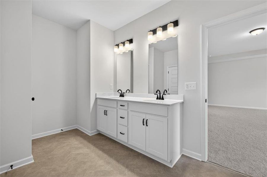Furnished interior view inside a new home in Allen Manor, Hoschton (Image 10).