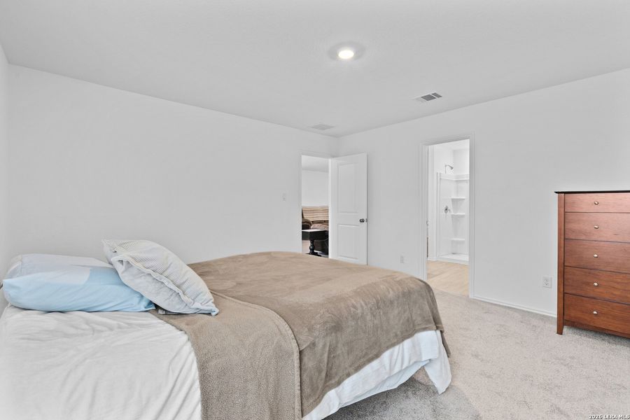 Furnished interior view inside a new home in Sunset Oaks, Maxwell (Image 12).