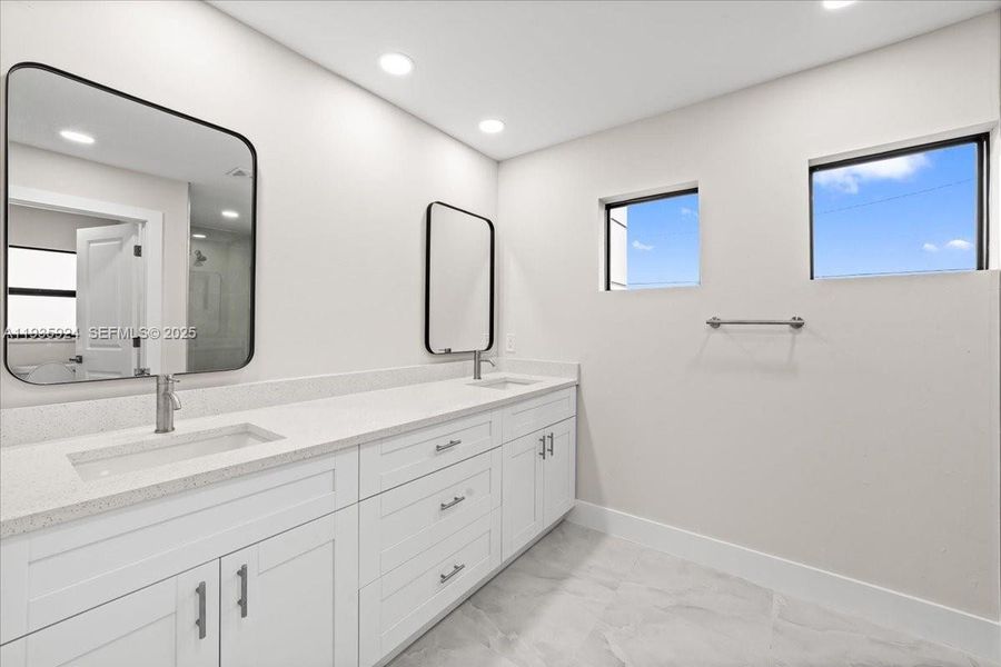 MASTER BATHROOM