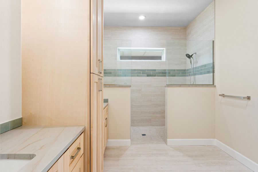 Furnished interior view inside a new home in , Horseshoe Bay (Image 8). Furnished interior view inside a new home in , Horseshoe Bay (Image 8).