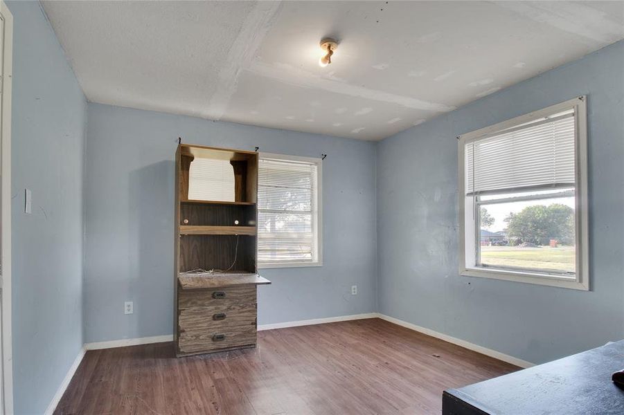 Image 10 of a home in . Image 10 of a home in .