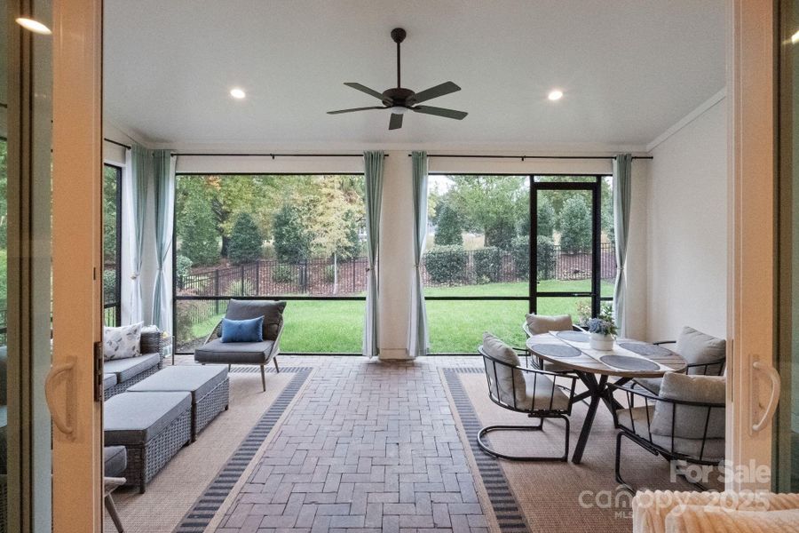 Image 44 of a home in .