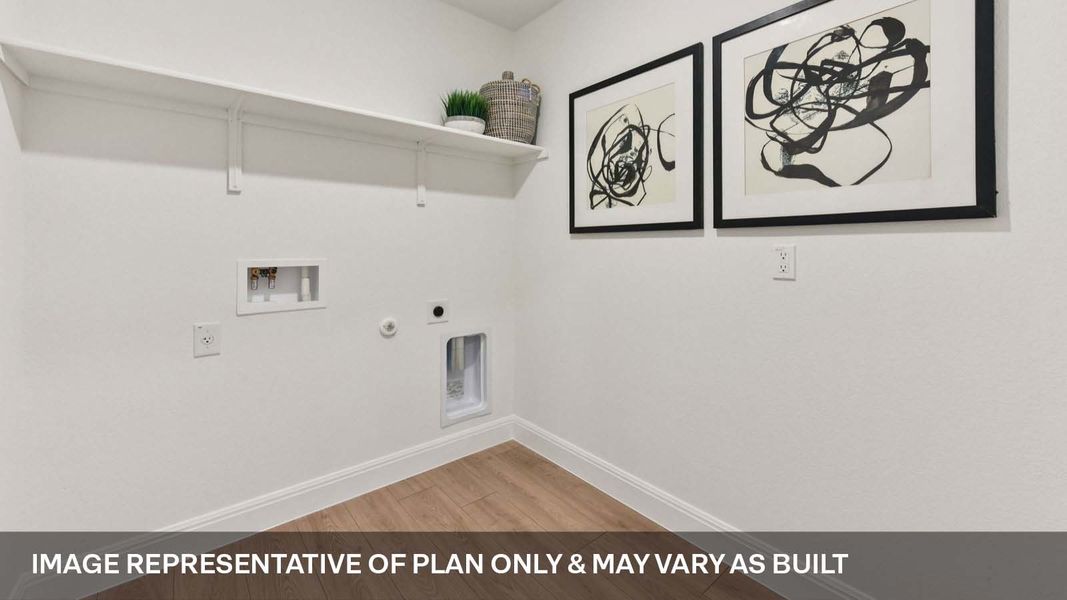 Representative unfurnished interior of a home built from the The Fairfield by D.R. Horton in Riverview, Georgetown (Image 33).