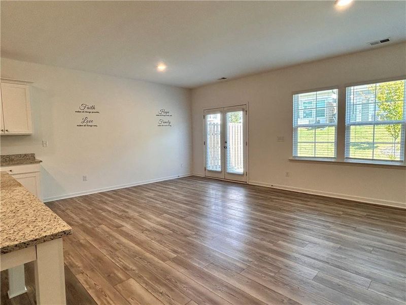 Spacious, unfurnished interior of a new home in , Suwanee (Image 22).
