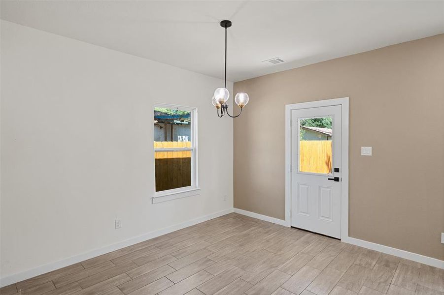 Spacious, unfurnished interior of a new home in , Mabank (Image 22).