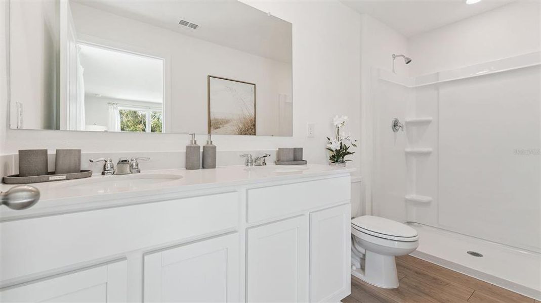 Furnished interior view inside a new home in Evergreen Park, Kissimmee (Image 12).