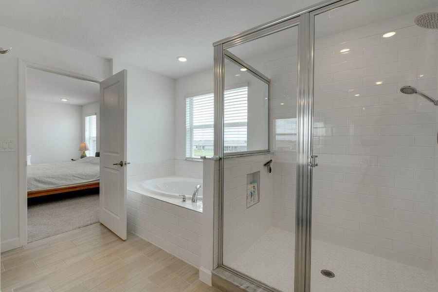 Primary Bathroom Tub.jpg-SMALL Primary Bathroom Tub.jpg-SMALL