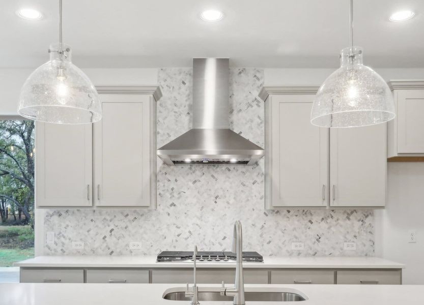 15-custom-Stonehill Dr-015