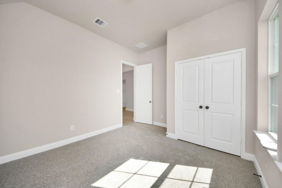 Spacious, unfurnished interior of a new home in Bridgeland: Heritage Collection, Cypress (Image 26). Spacious, unfurnished interior of a new home in Bridgeland: Heritage Collection, Cypress (Image 26).