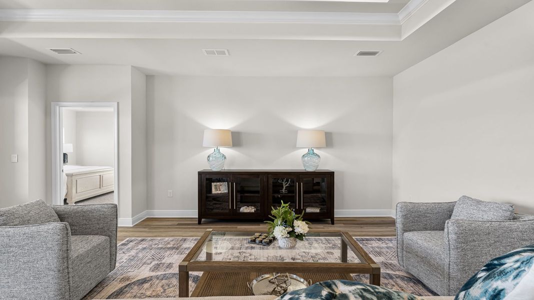 Furnished interior view inside a new home in Destini Lane, Panama City (Image 26).