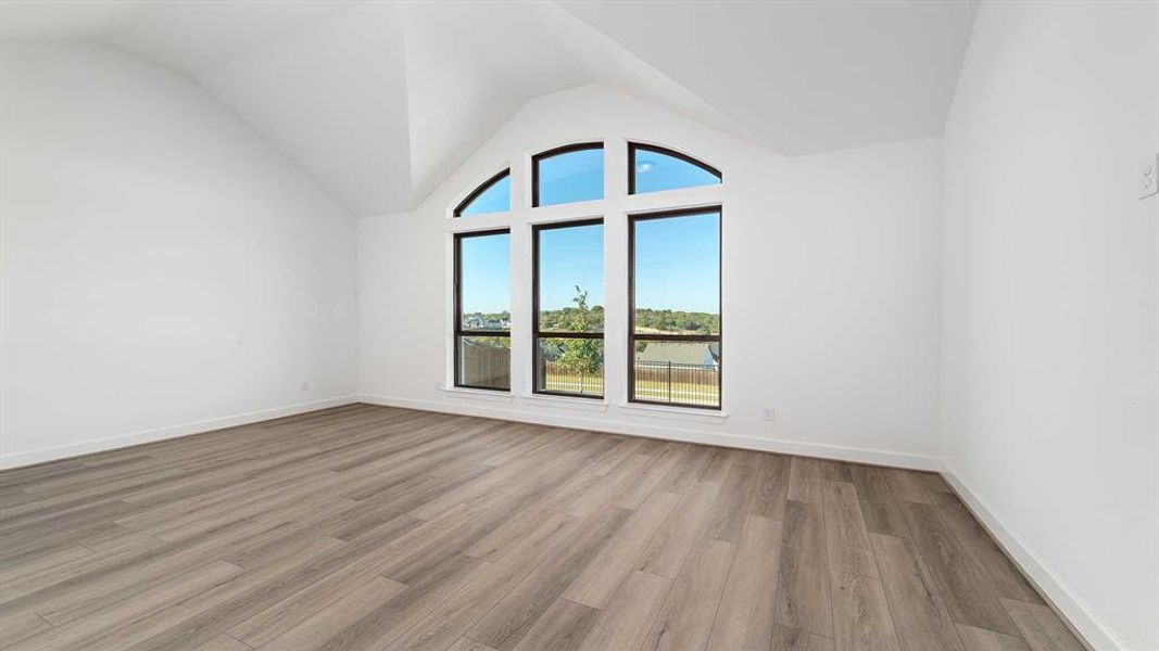 Spacious, unfurnished interior of a new home in Talon Hills 60'/70', Fort Worth (Image 13).