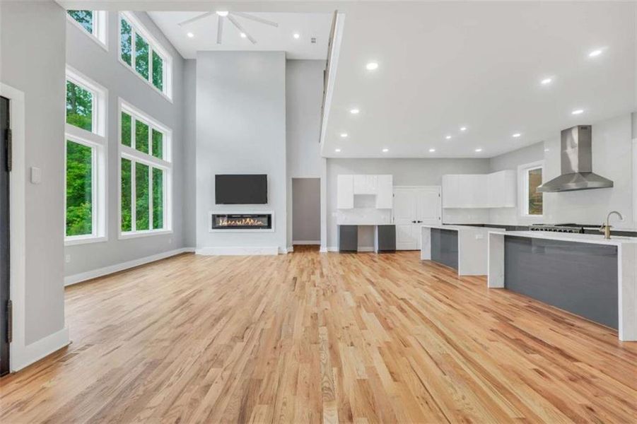 Spacious, unfurnished interior of a new home in , Atlanta (Image 22).