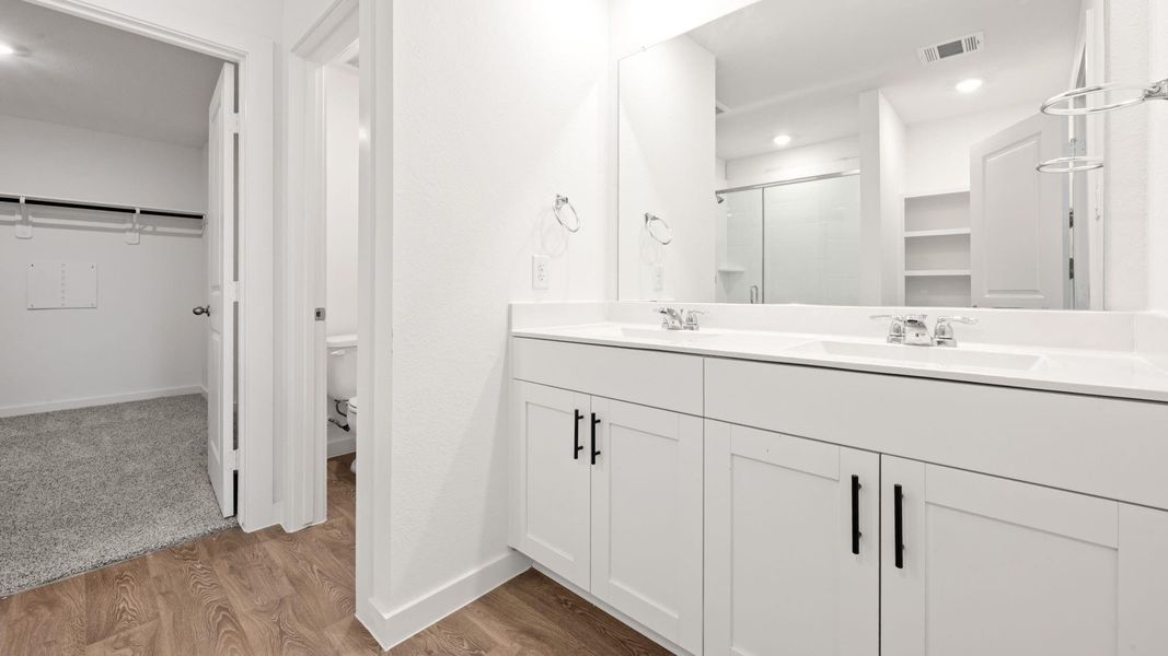 Furnished interior view inside a new home in Emberly, Beasley (Image 11).