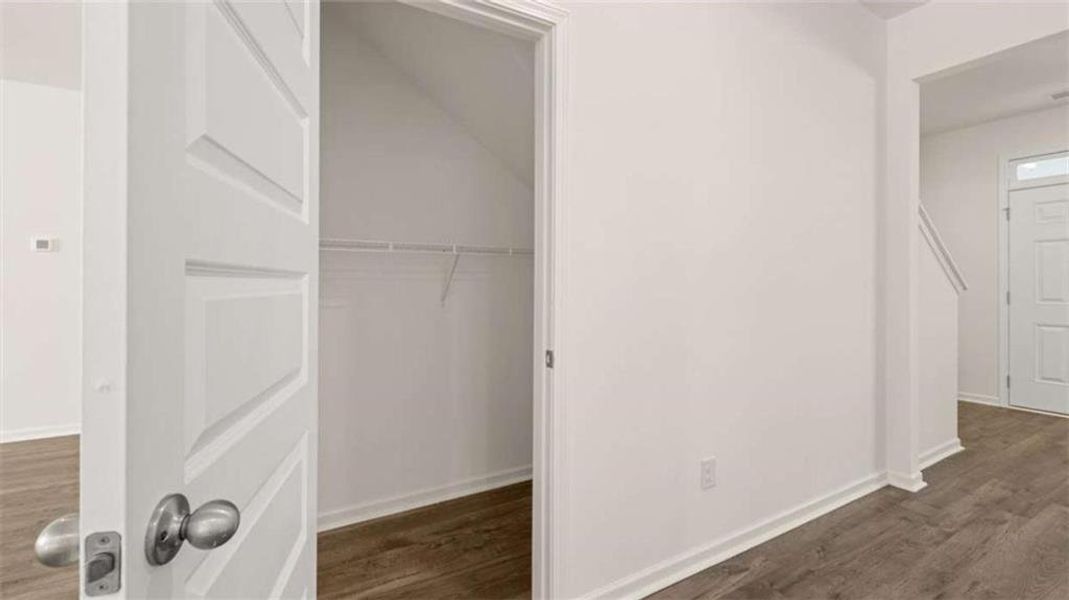 Image 34 of a home in .