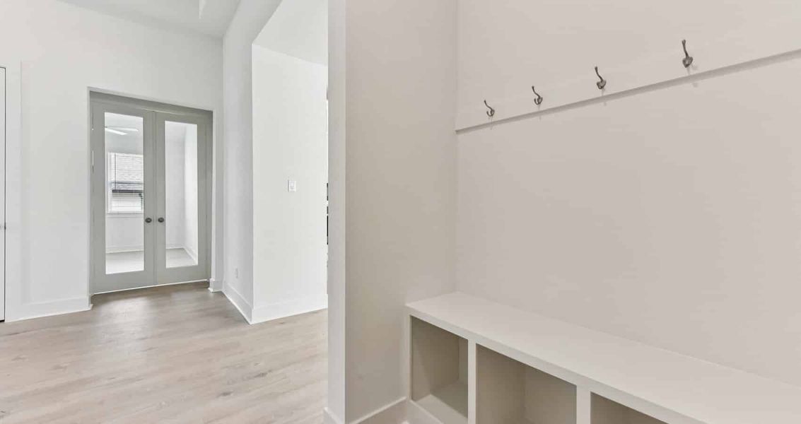 Spacious, unfurnished interior of a new home in Sweetwater, Austin (Image 23).