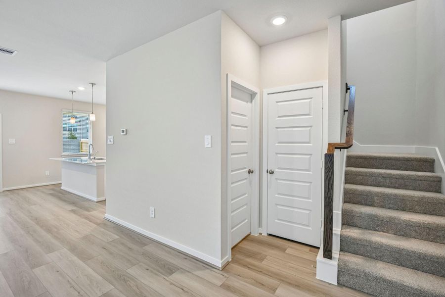 Spacious, unfurnished interior of a new home in Pinewood Trails - City Series, Atascocita (Image 19). Spacious, unfurnished interior of a new home in Pinewood Trails - City Series, Atascocita (Image 19).