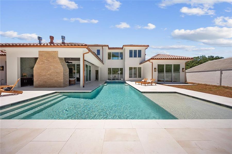 Exterior details and patio area of a home in , Orlando (Image 32).