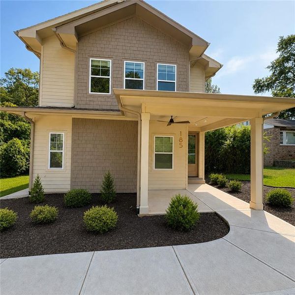Image 8 of a home in .