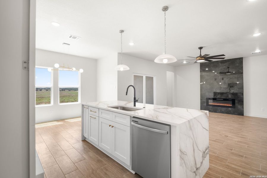 Furnished interior view inside a new home in , La Vernia (Image 8).