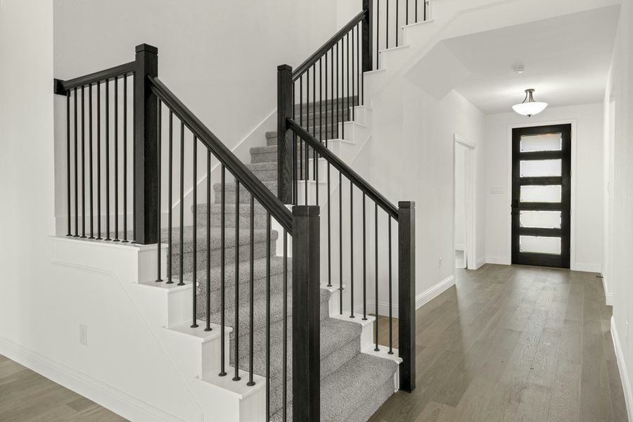 Spacious, unfurnished interior of a new home in Westside Preserve, Midlothian (Image 17).
