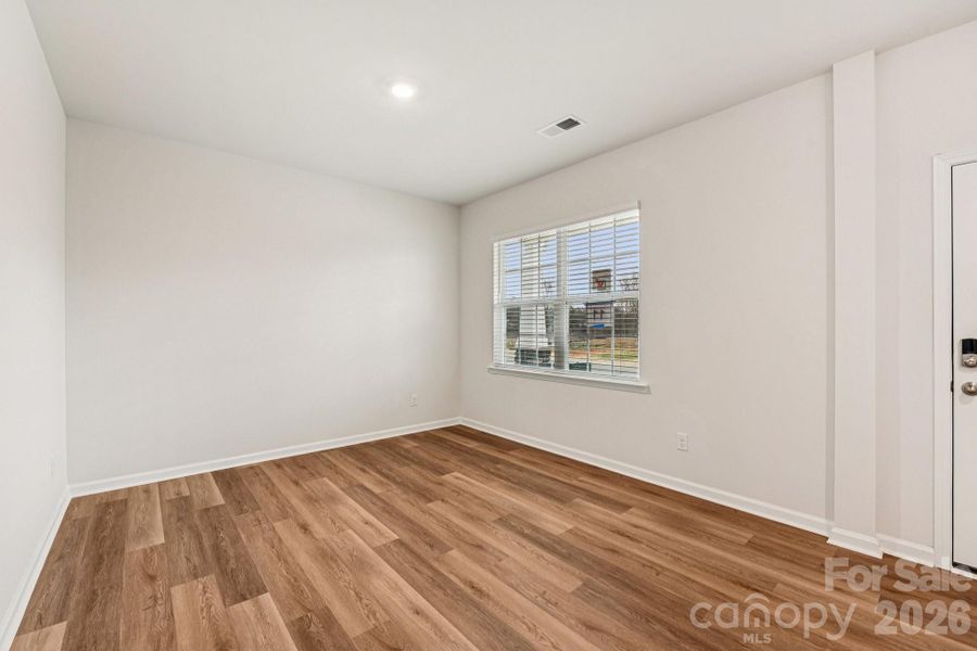 Spacious, unfurnished interior of a new home in Wallace Springs, Statesville (Image 12).