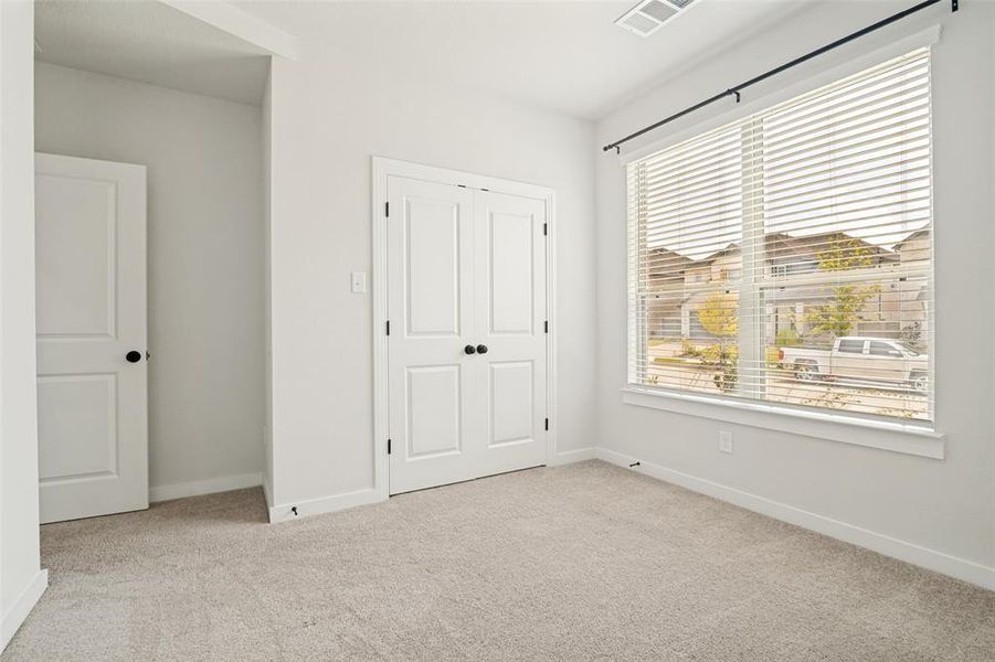 Spacious, unfurnished interior of a new home in , Mesquite (Image 19).