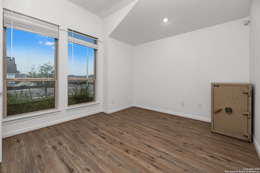 Spacious, unfurnished interior of a new home in , Seguin (Image 17). Spacious, unfurnished interior of a new home in , Seguin (Image 17).
