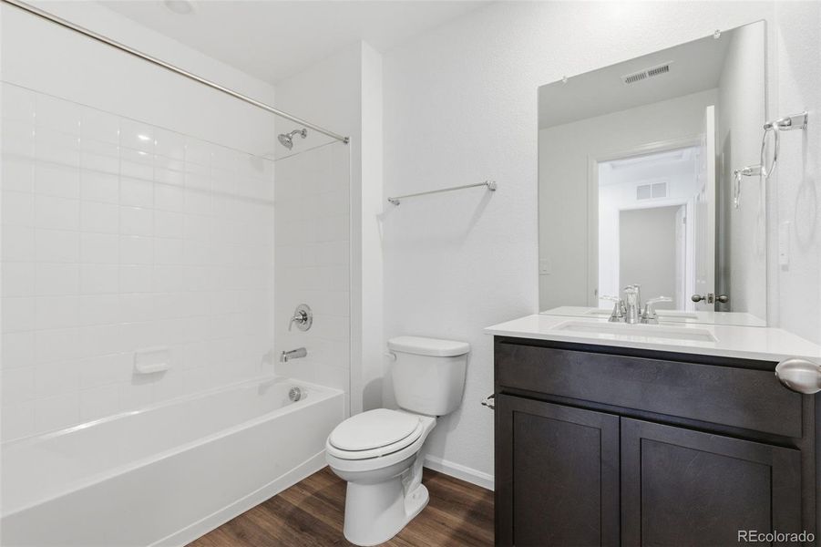 Furnished interior view inside a new home in , Aurora (Image 5).