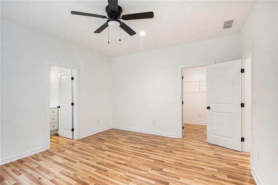 Spacious, unfurnished interior of a new home in , Villa Rica (Image 20).