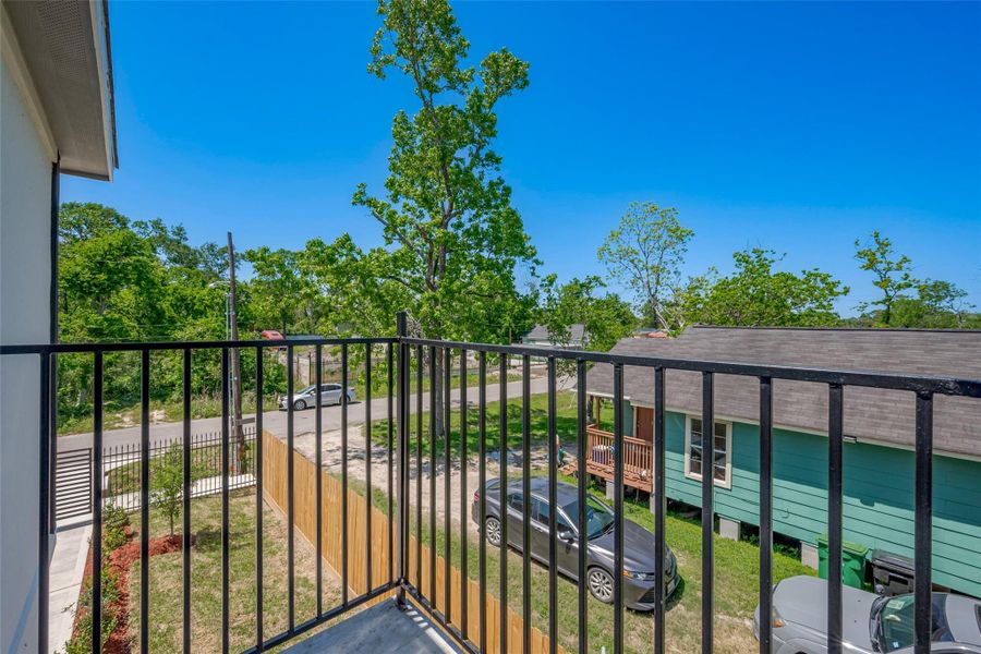 Exterior details and patio area of a home in , Houston (Image 30).
