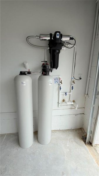 Close-up of interior finishes inside a home in Willow Ridge, Montverde (Image 22).