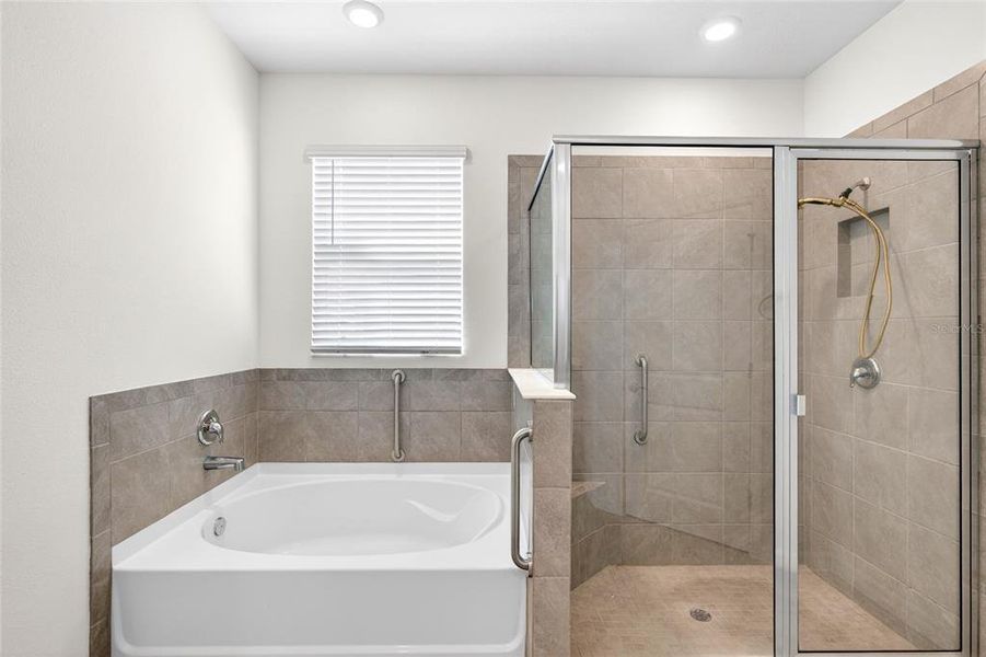 Furnished interior view inside a new home in , Ocala (Image 15).