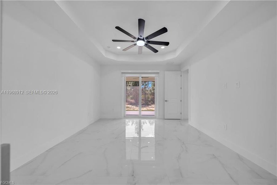 Spacious, unfurnished interior of a new home in , Labelle (Image 29).