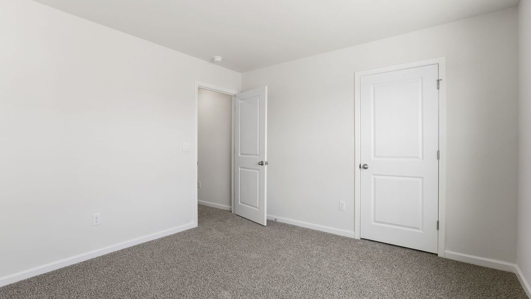 Spacious, unfurnished interior of a new home in Spring Ridge, Anderson (Image 33).