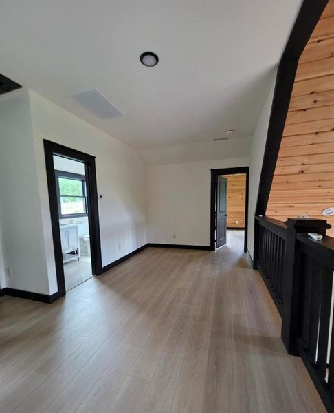 Spacious, unfurnished interior of a new home in , Mineral Bluff (Image 12).