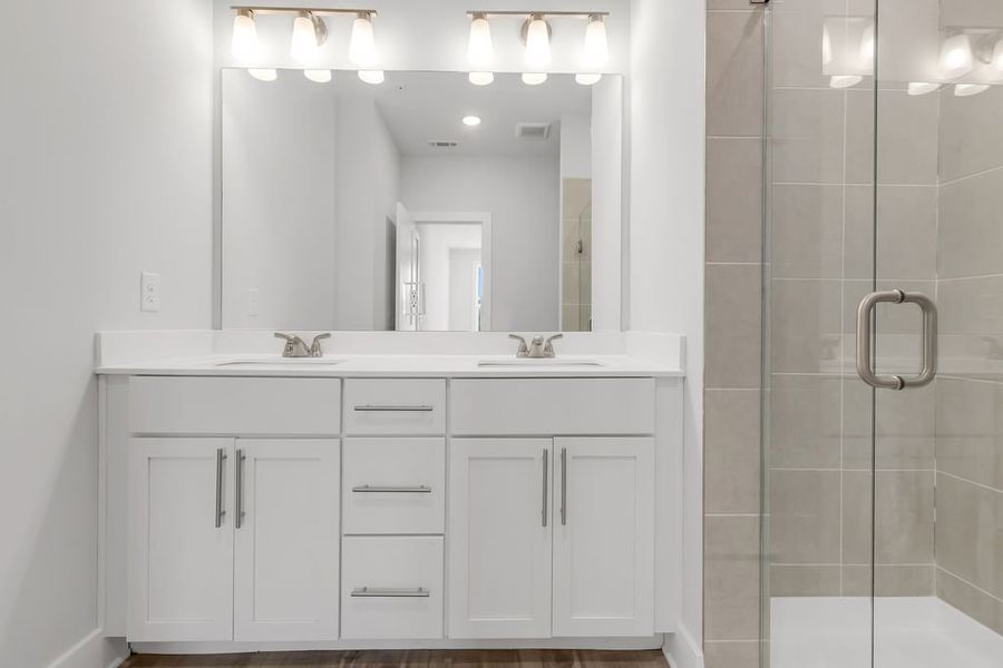 Furnished interior view inside a new home in Echo Park, Suwanee (Image 15).