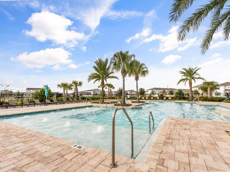 Community amenities in , Orlando (Image 42).