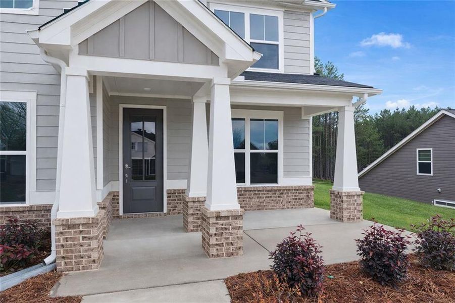 Exterior details and patio area of a home in , Dallas (Image 23).