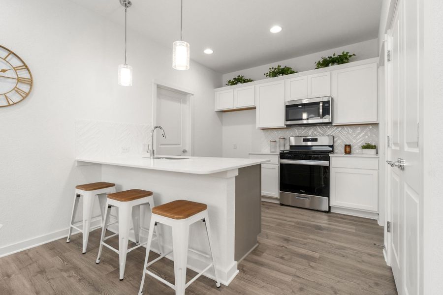 Furnished interior view inside a new home in , Buda (Image 4).