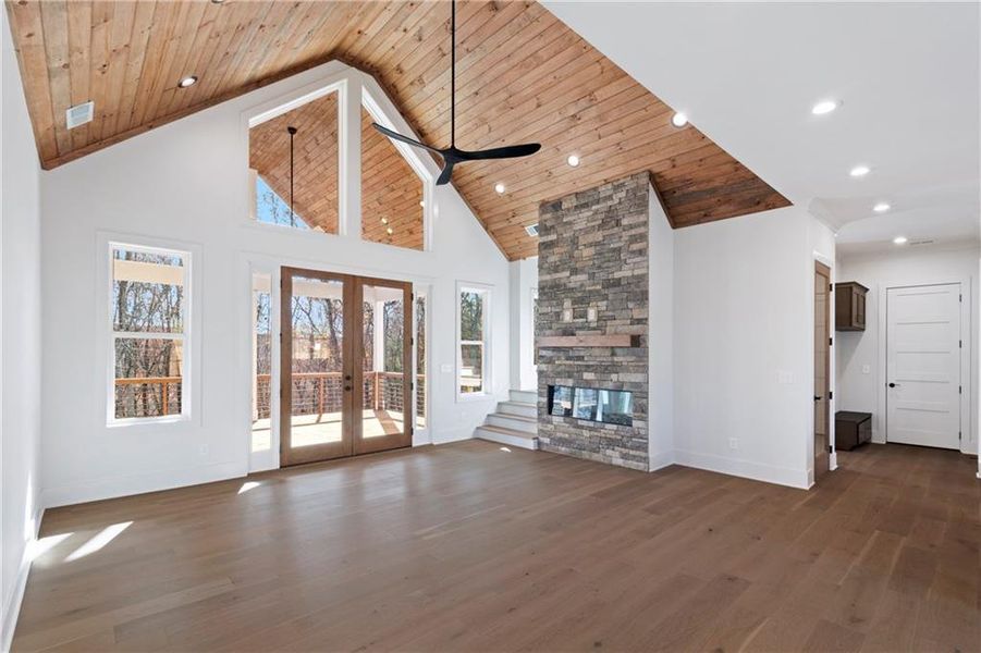 Spacious, unfurnished interior of a new home in , Blairsville (Image 25).