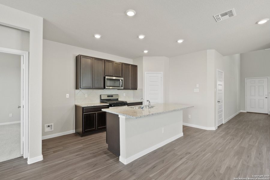 Image 27 of a home in Hickory Ridge. Image 27 of a home in Hickory Ridge.