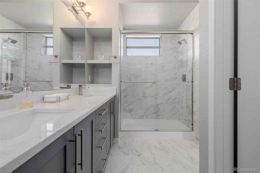 Furnished interior view inside a new home in , Lakewood (Image 33). Furnished interior view inside a new home in , Lakewood (Image 33).