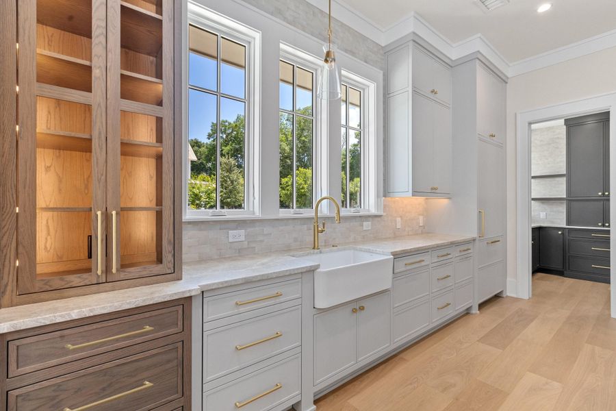 Furnished interior view inside a new home in , Charleston (Image 16).