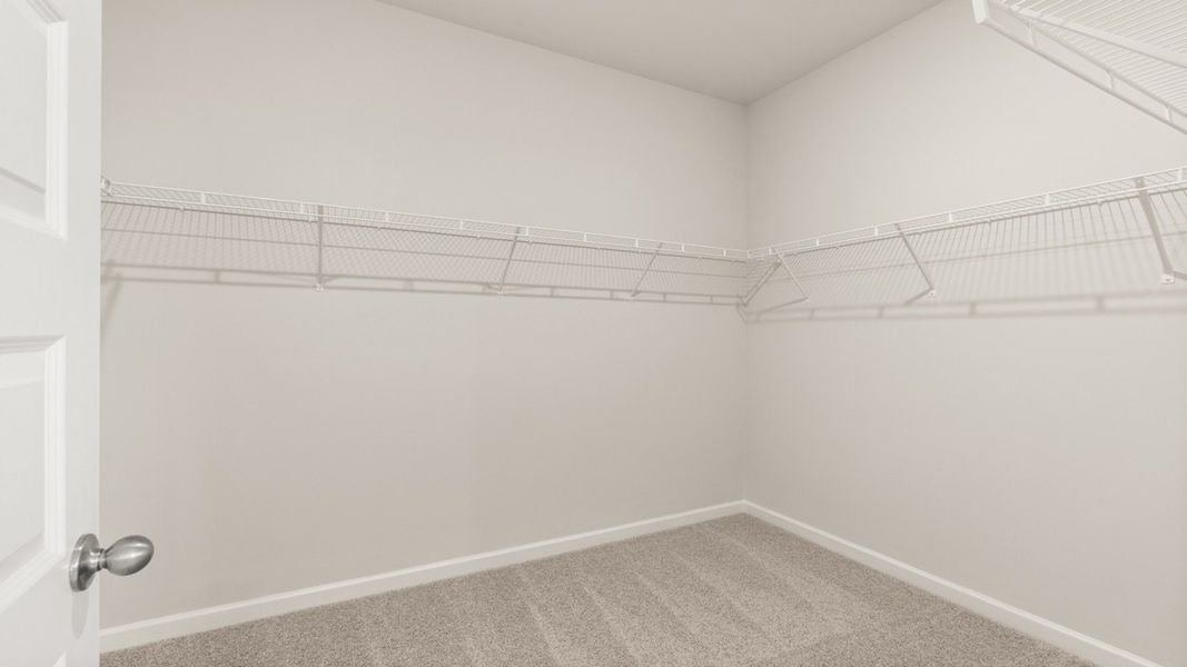 Representative unfurnished interior of a home built from the Avion by D.R. Horton in Bridle Creek, Locust Grove (Image 18).