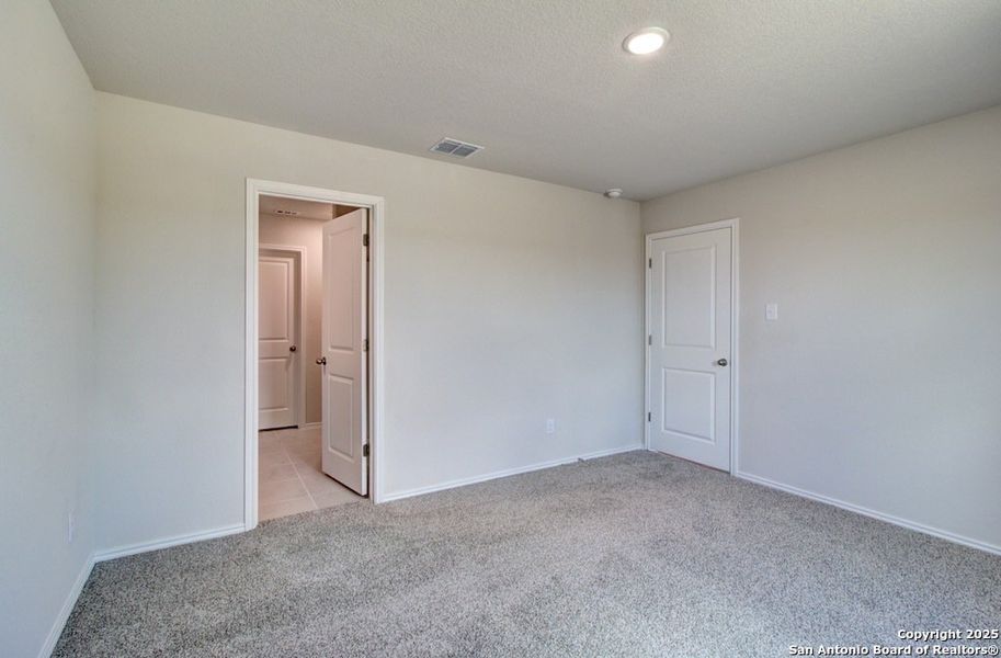 Spacious, unfurnished interior of a new home in Prairie Green, Converse (Image 17). Spacious, unfurnished interior of a new home in Prairie Green, Converse (Image 17).
