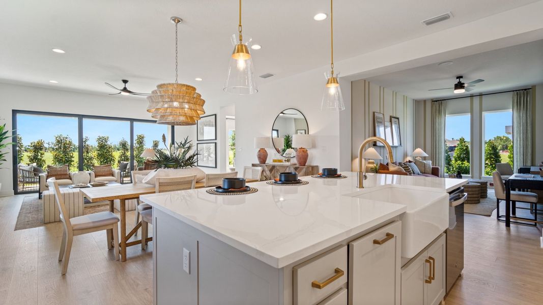 Representative furnished interior of a home built from the 2517F by Perry Homes in Mandarin Grove, Palmetto (Image 18).