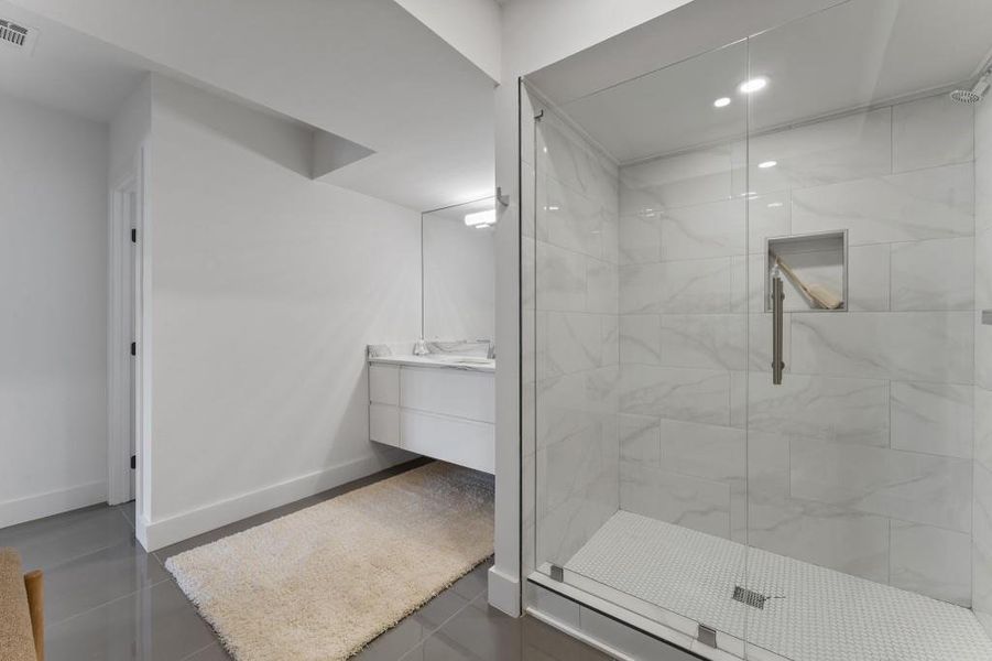 Image 109 of a home in .