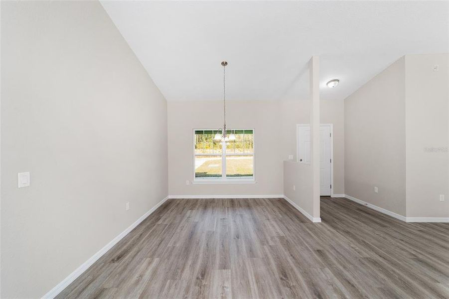 Spacious, unfurnished interior of a new home in , Dunnellon (Image 22).
