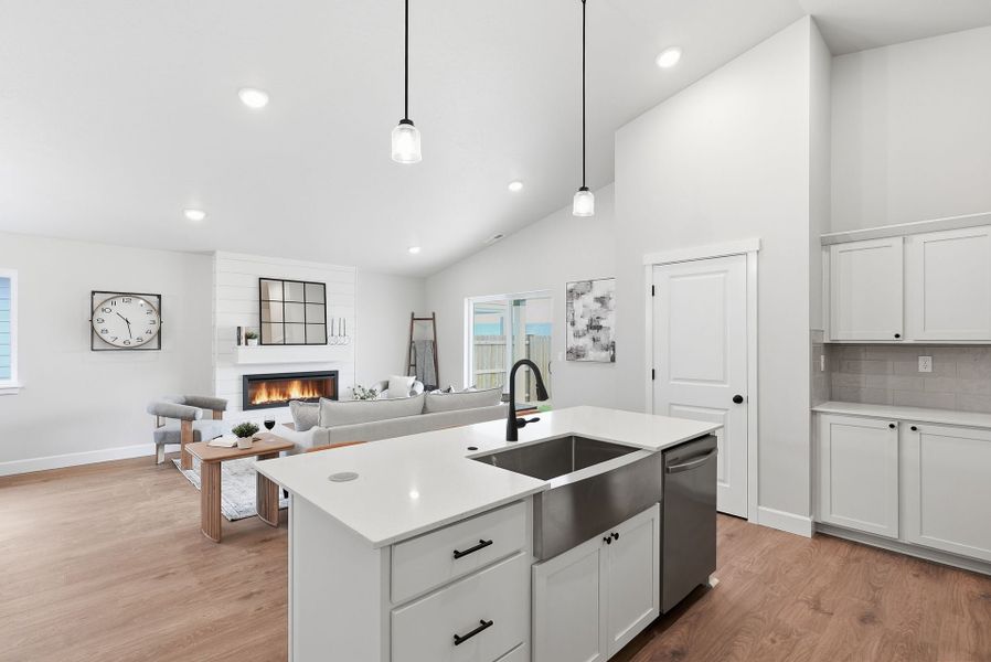 Representative furnished interior of a home built from the Sycamore by MonteVista Homes in Rosengarth Estates, Bend (Image 7). Representative furnished interior of a home built from the Sycamore by MonteVista Homes in Rosengarth Estates, Bend (Image 7).